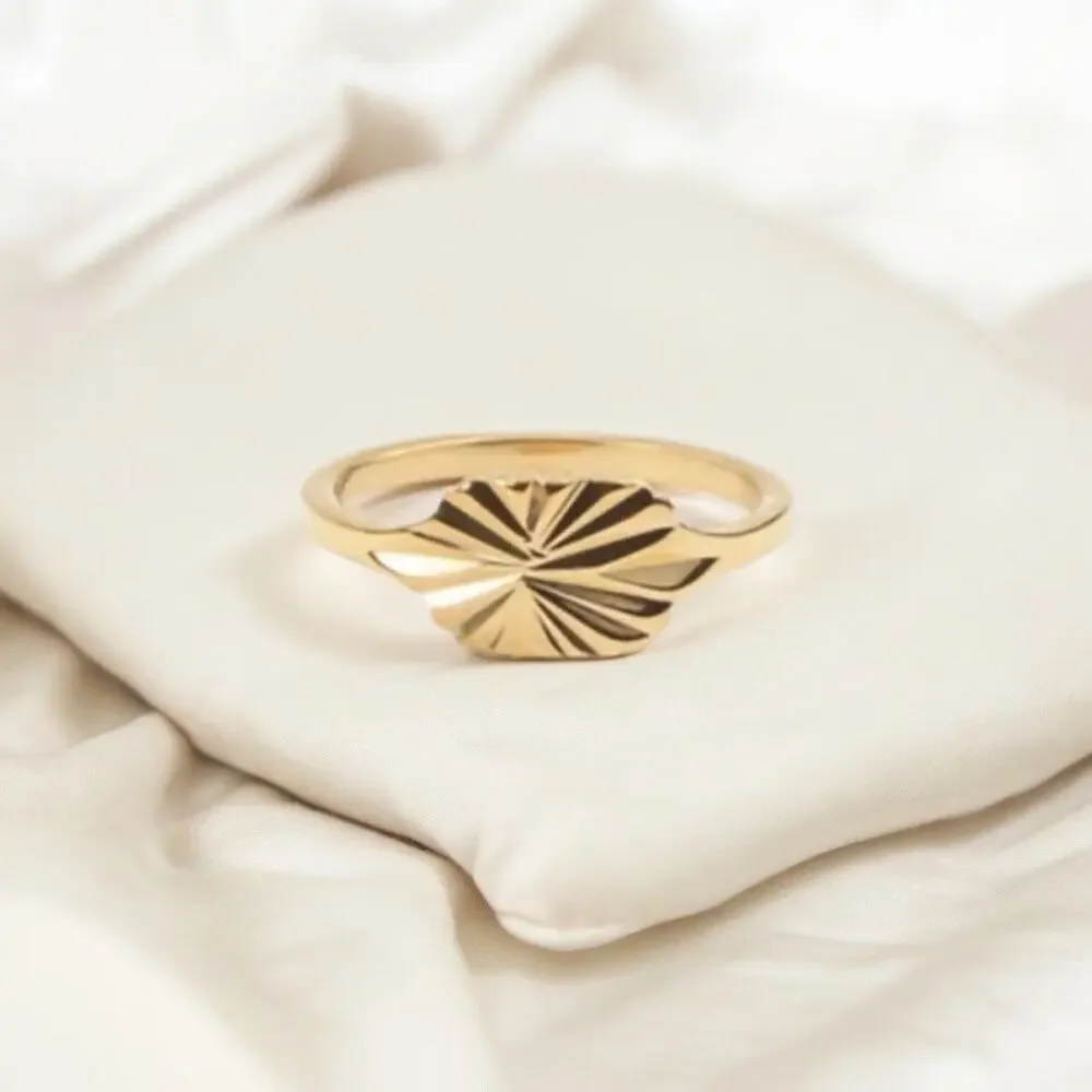 NEW yellow gold plated sunburst singlet ring jewelry size 8 B25A